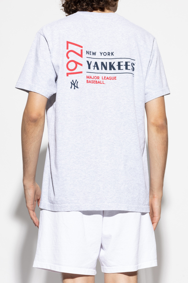 Sporty & Rich Camiseta de la colección `Yankees Serif Crewneck`
