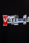 VETEMENTS logo print windbreaker chicken item