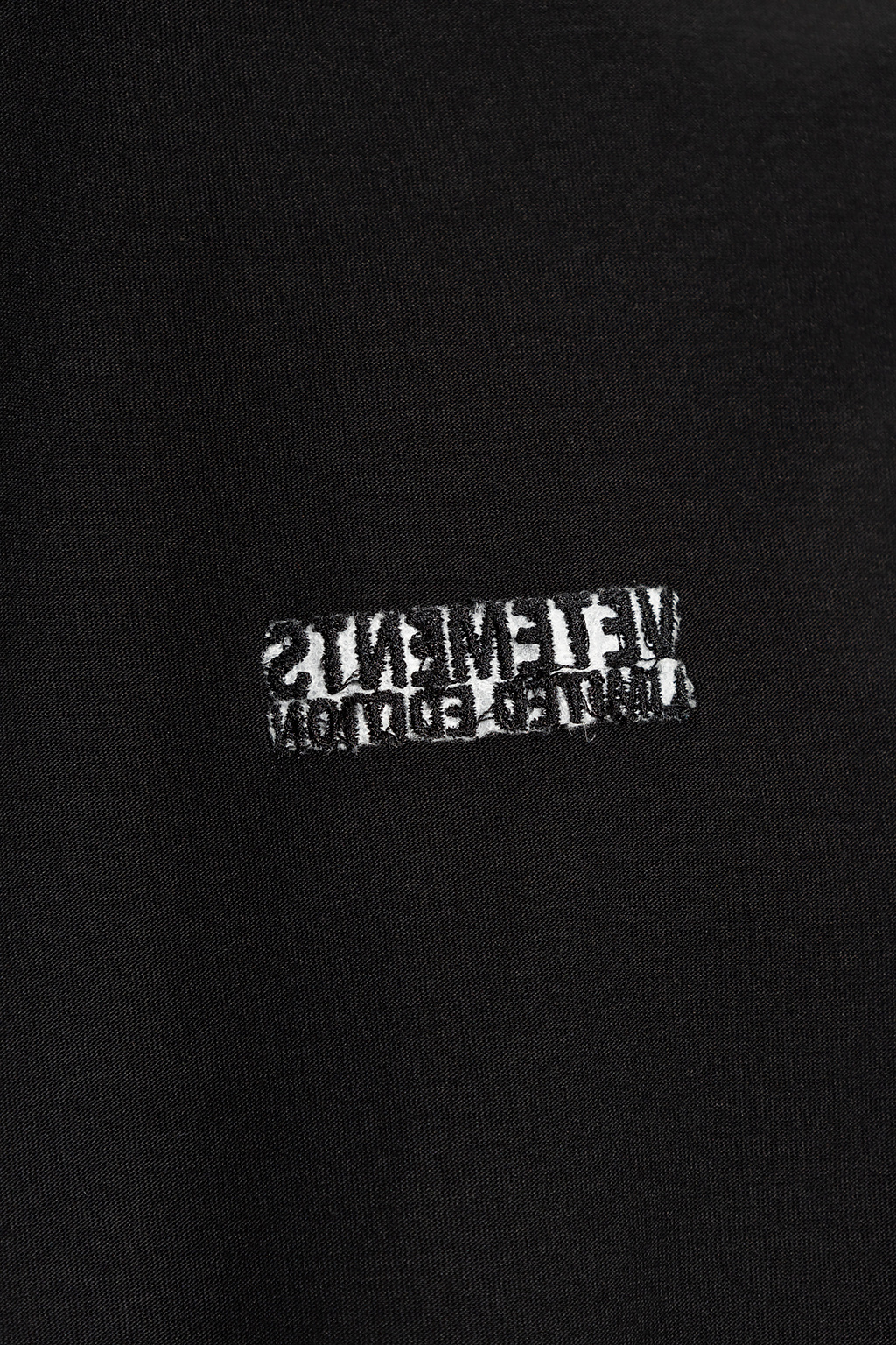 VETEMENTS T-shirt with inside-out effect