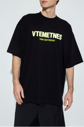 VETEMENTS T-shirt with logo