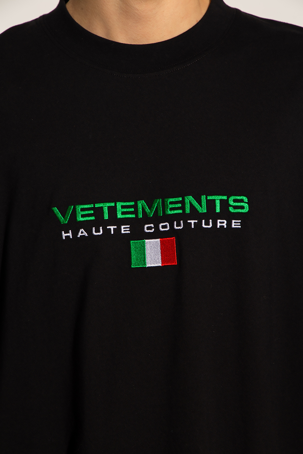 VETEMENTS Logo T-shirt