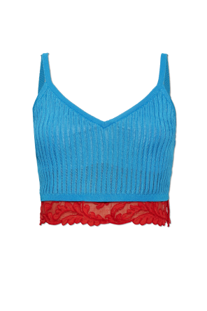 Short top with lace trim