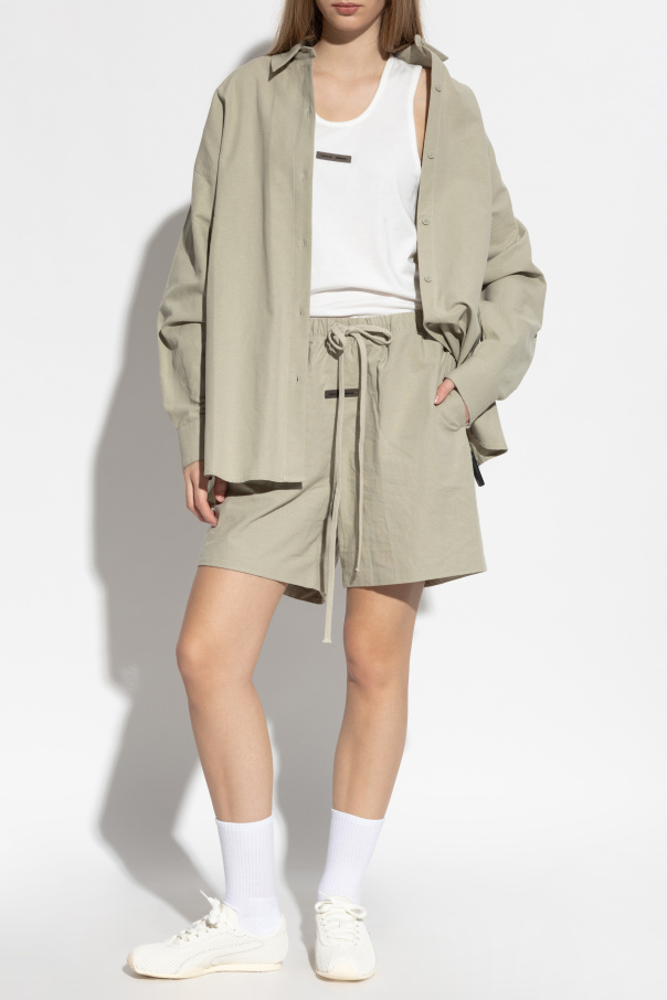 Fear Of God Essentials Camiseta con logo