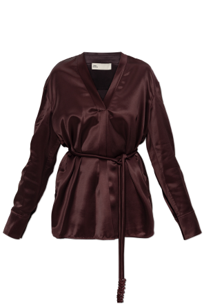 Top satinado con cordón decorativo