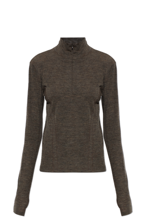 Top de lana con cuello alto