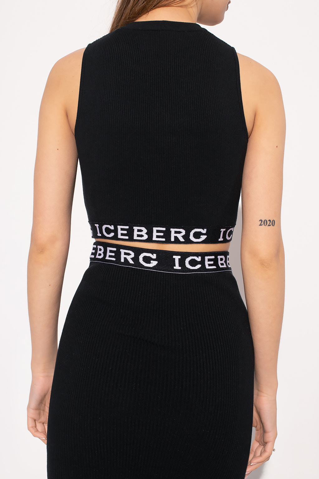 Iceberg Check out our suggestions for the perfect Valentines Day gift for him