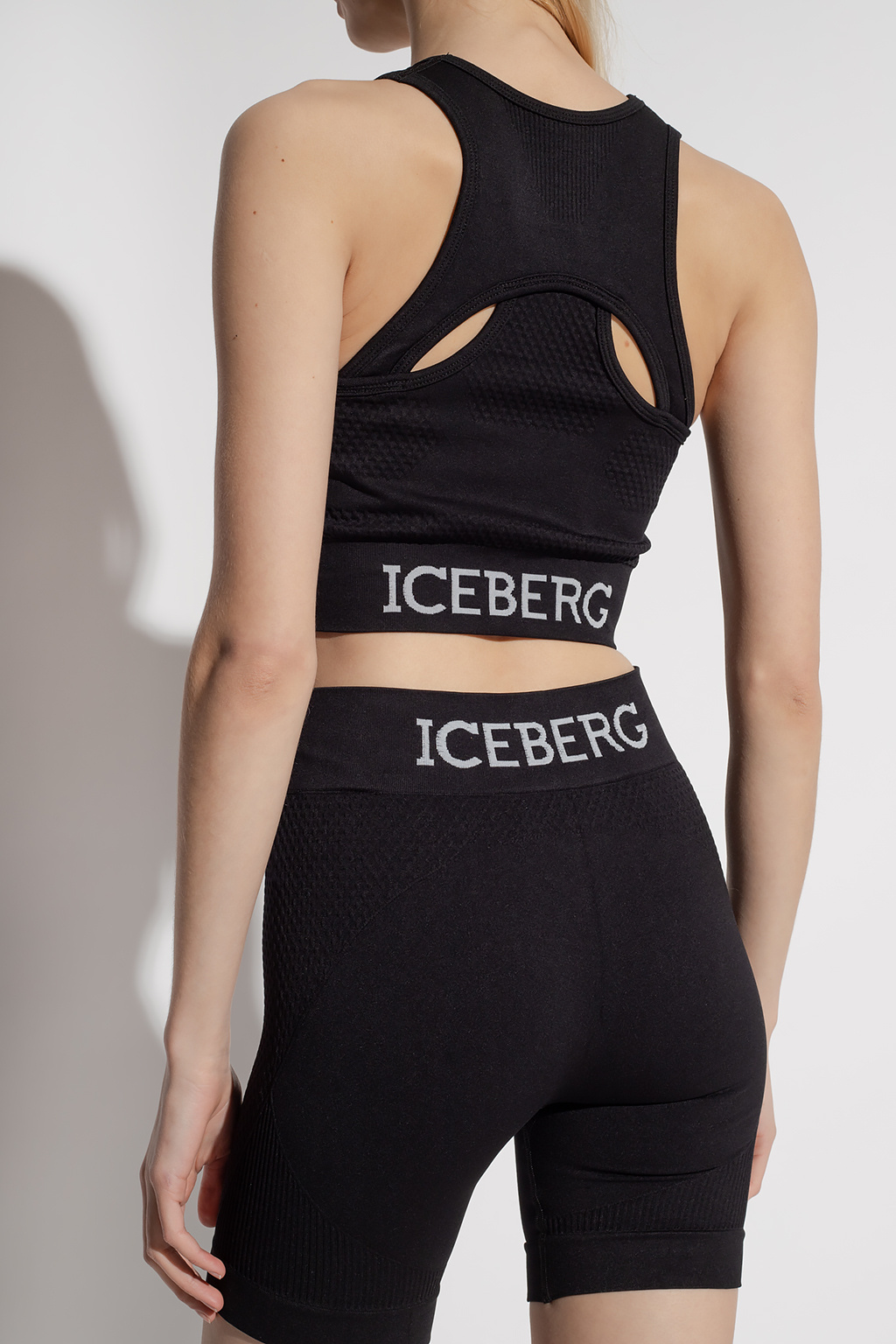 Iceberg TOPS & T-SHIRTS