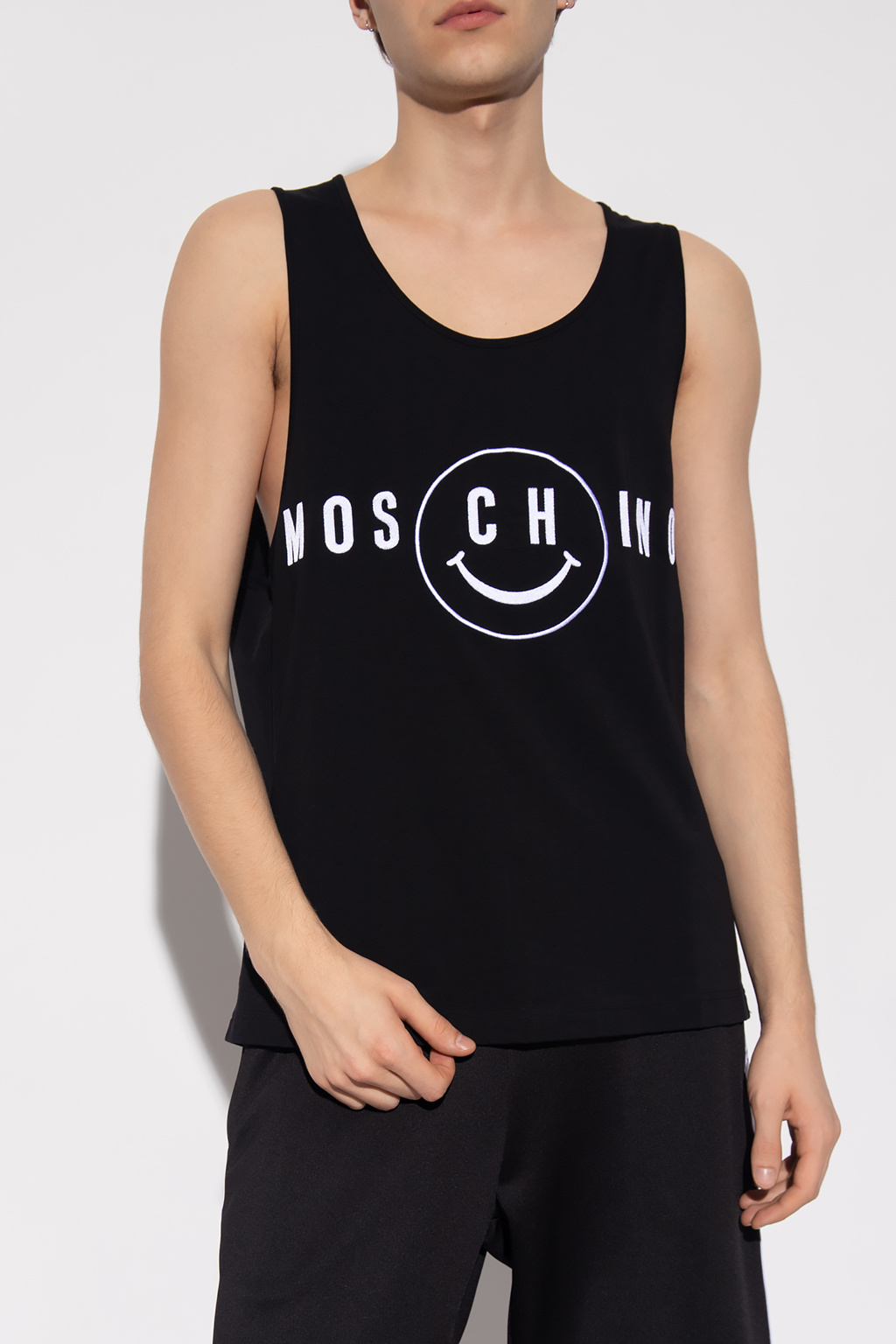 Moschino Choose your location