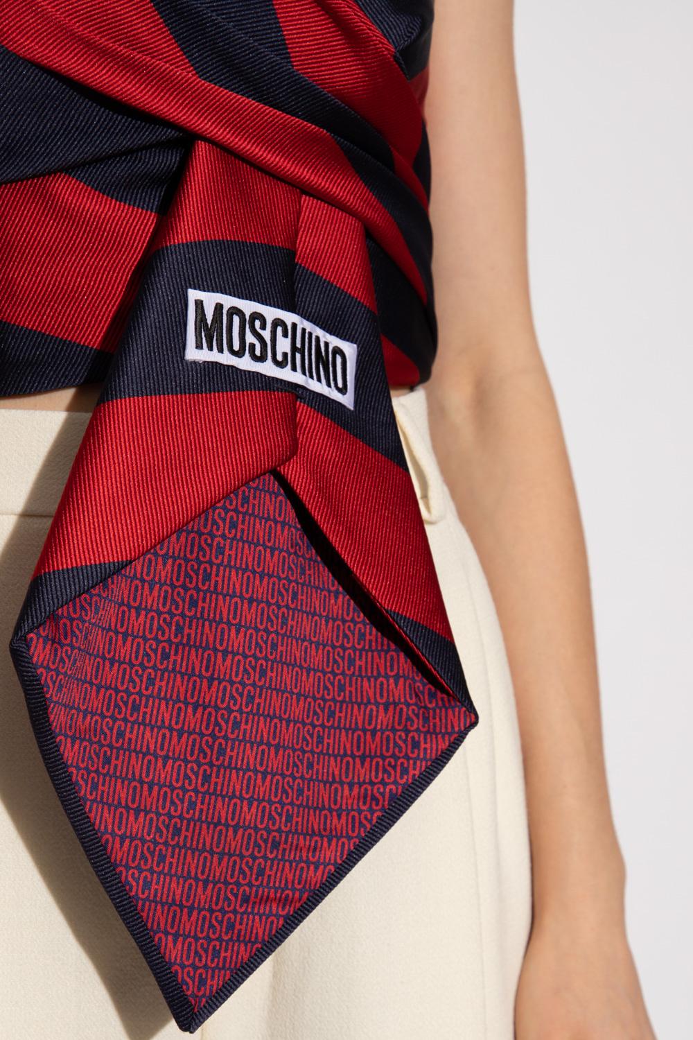 Moschino The trendiest colours