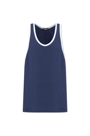 Sleeveless T-shirt