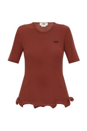 Top finished with a ruffle