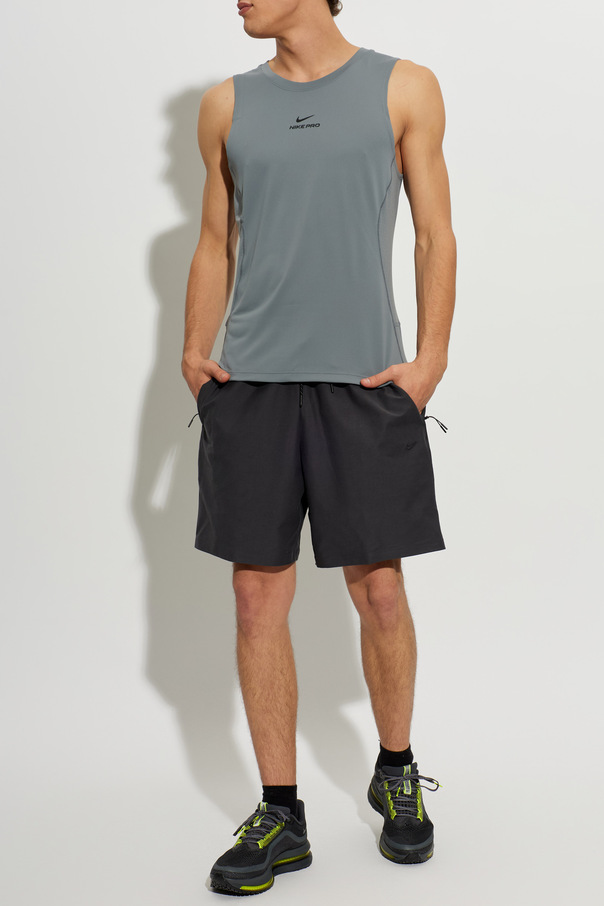 Nike Top-Kollektion ‚Nike Pro‘
