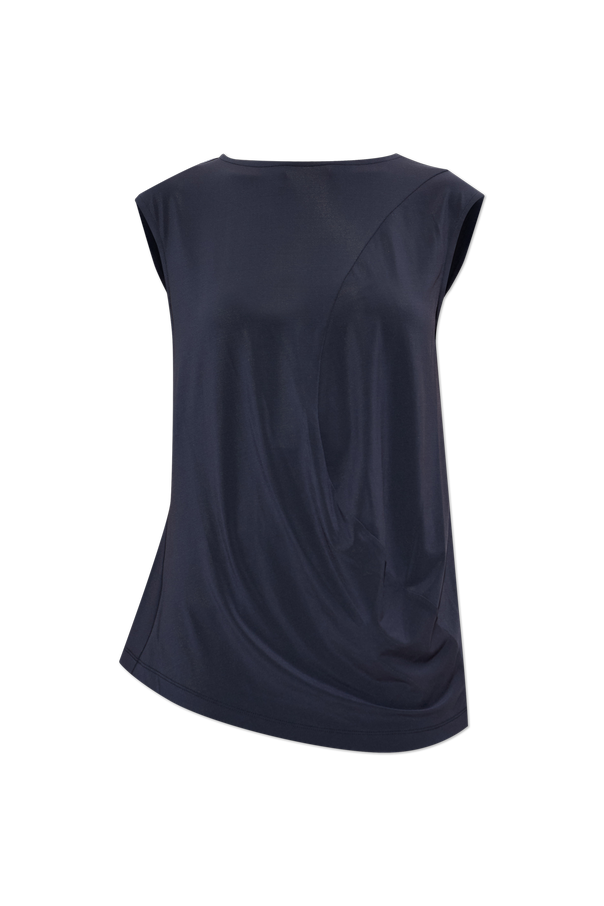 Sleeveless top od Issey Miyake