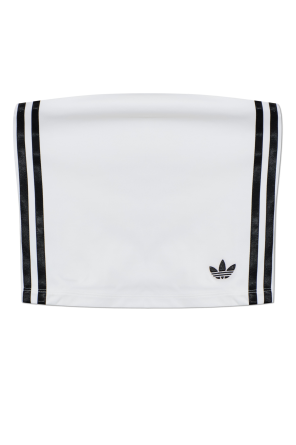 Top with exposed shoulders