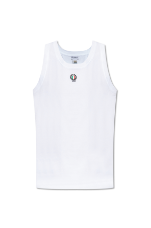 Sleeveless t-shirt