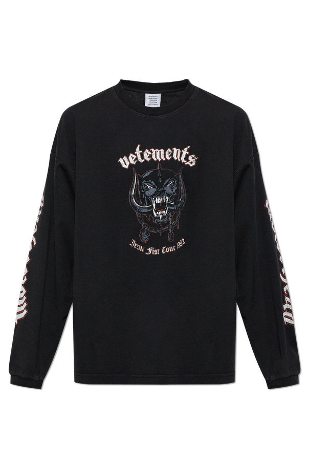 T-shirt with print od VETEMENTS