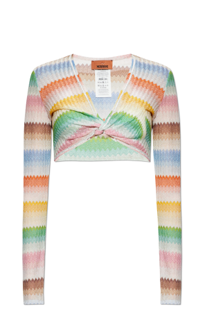 Short top with long sleeves