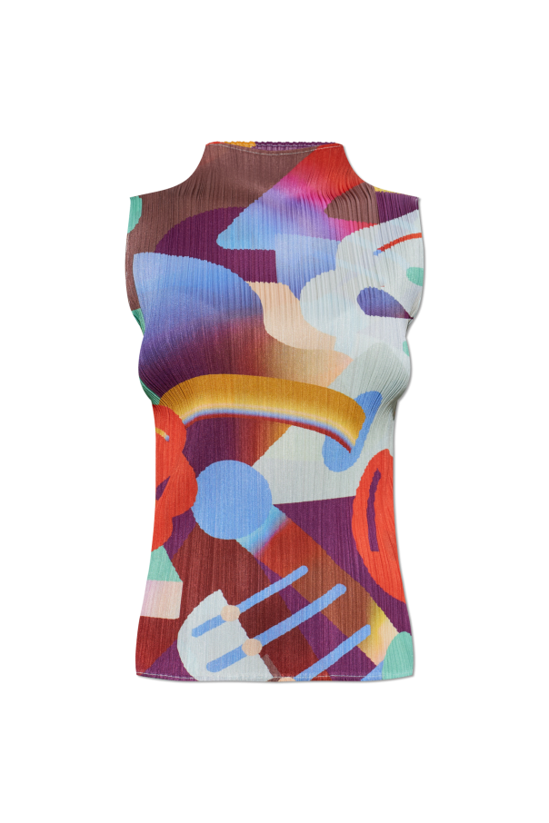 Sleeveless pleated top od Pleats Please Issey Miyake