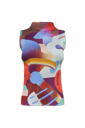 Sleeveless pleated top
