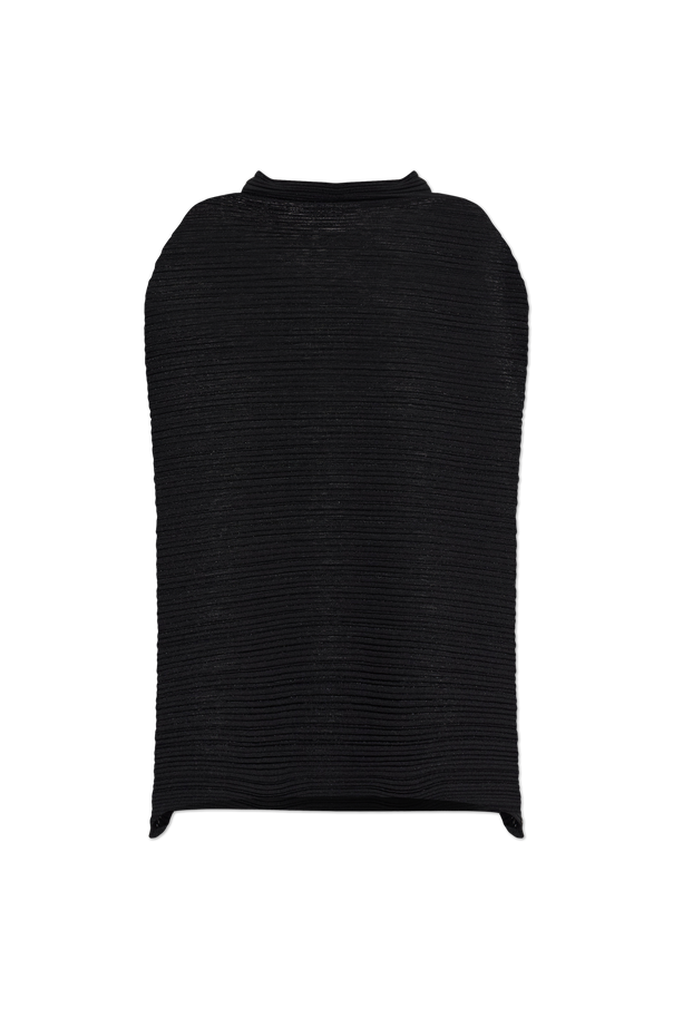 Oversized pleated top od Pleats Please Issey Miyake