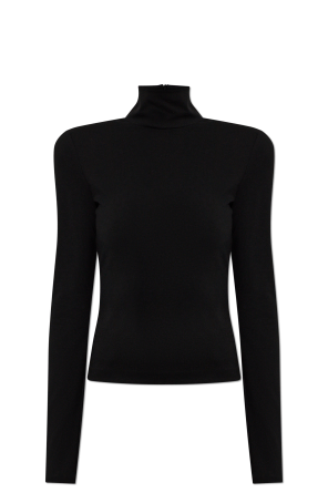 Turtleneck con hombreras
