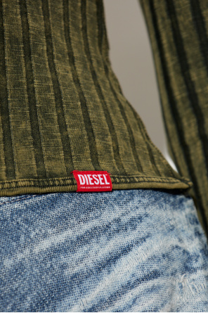 Diesel Top `T-CLAWA`