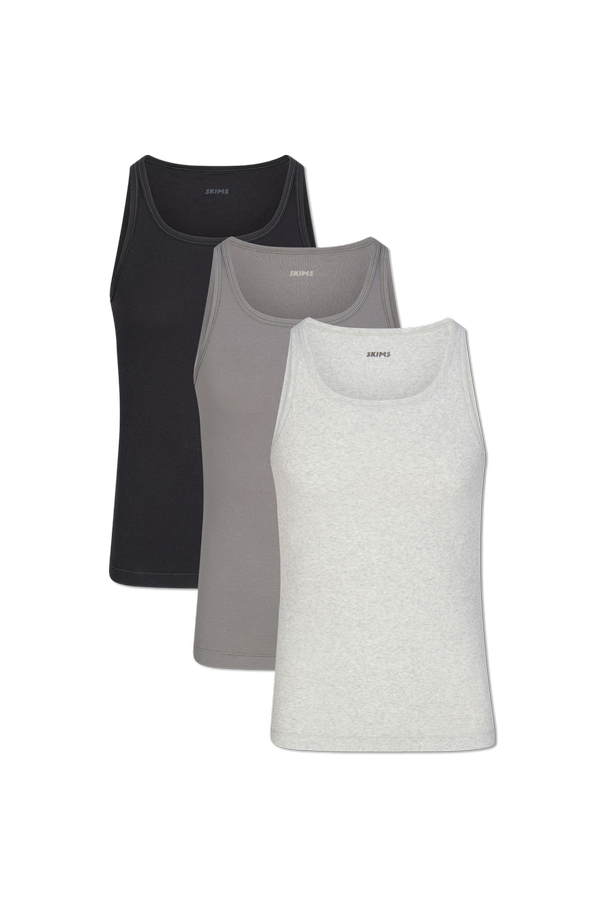 Three-pack of tops od SKIMS