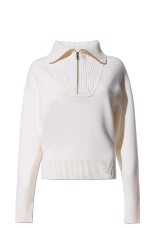Sweater with a wide collar
