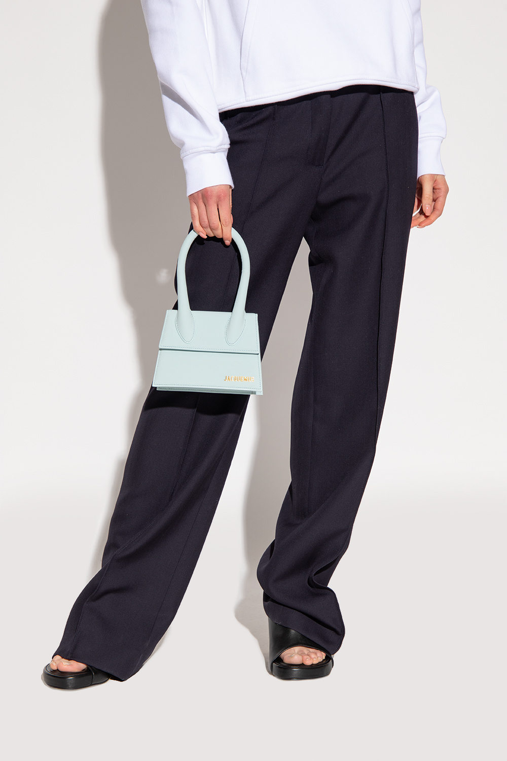 Jacquemus ‘Le Chiquito Moyen’ shoulder bag