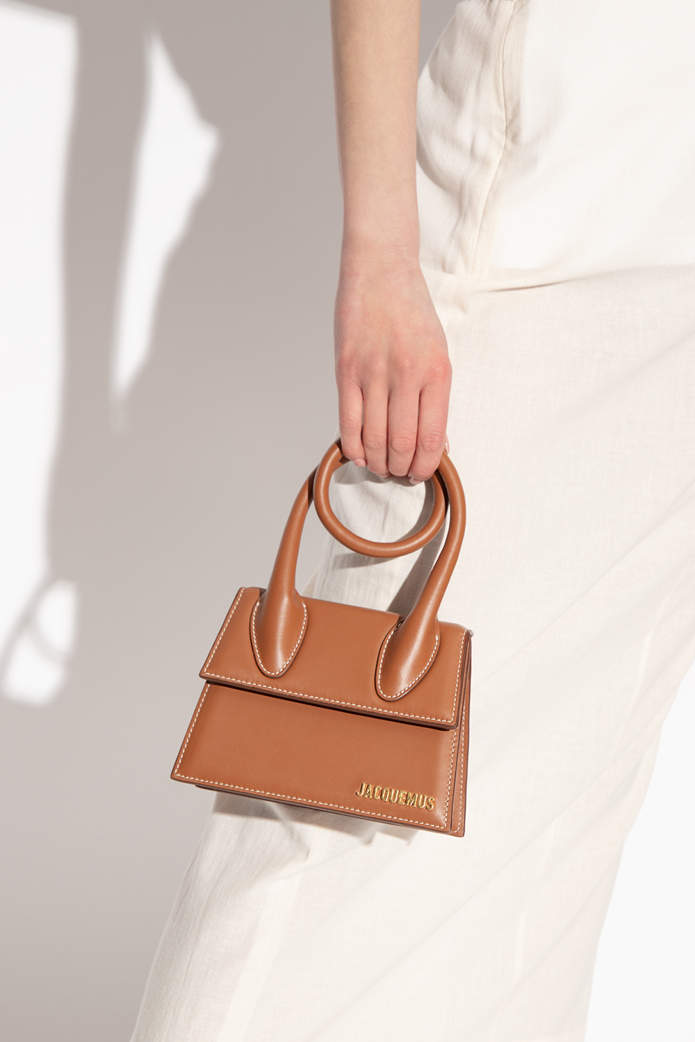 Jacquemus ‘Le Chiquito Noeud’ shoulder bag