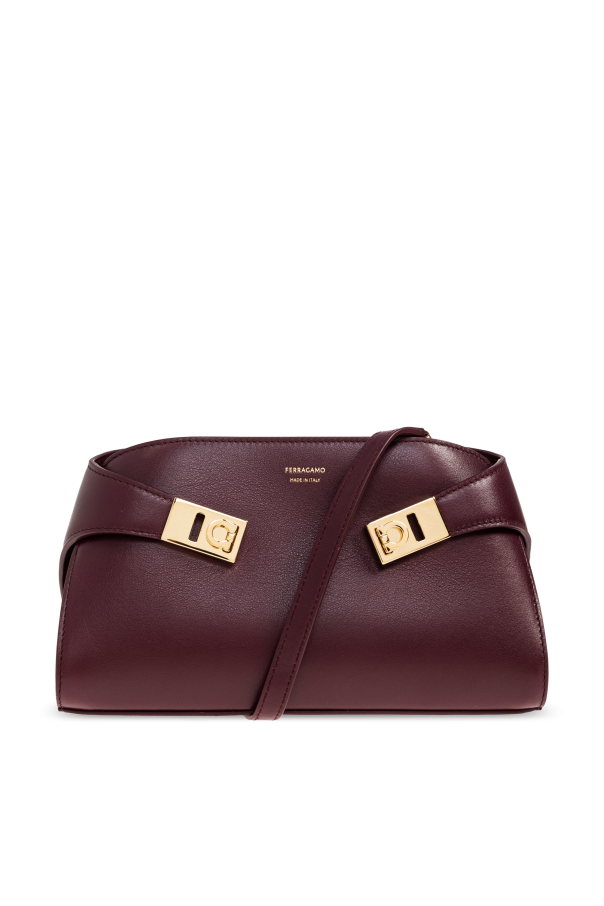 Leather shoulder bag od FERRAGAMO
