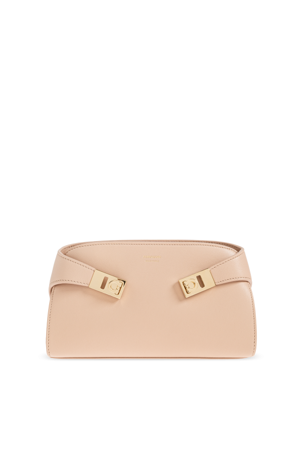 Hug bag od FERRAGAMO