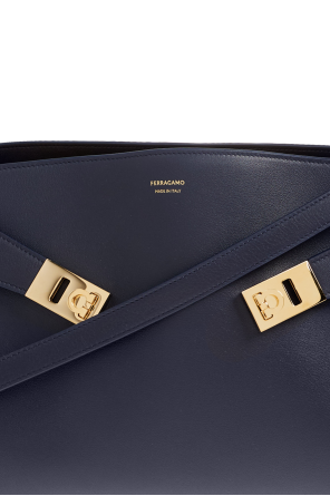 FERRAGAMO Bolso de mano "Hug Small"