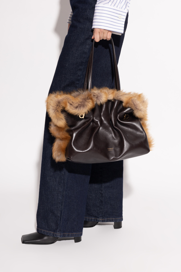 FERRAGAMO Umhängetasche „Soft Medium“