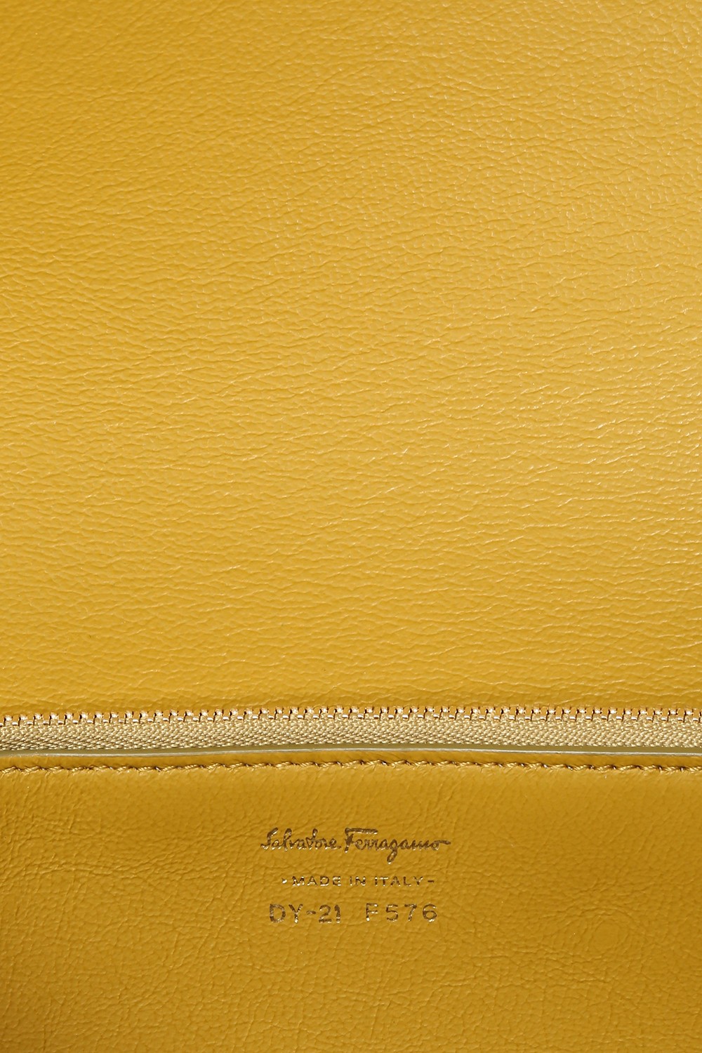 Salvatore Ferragamo Orange Leather Marisol Shoulder Bag Salvatore Ferragamo