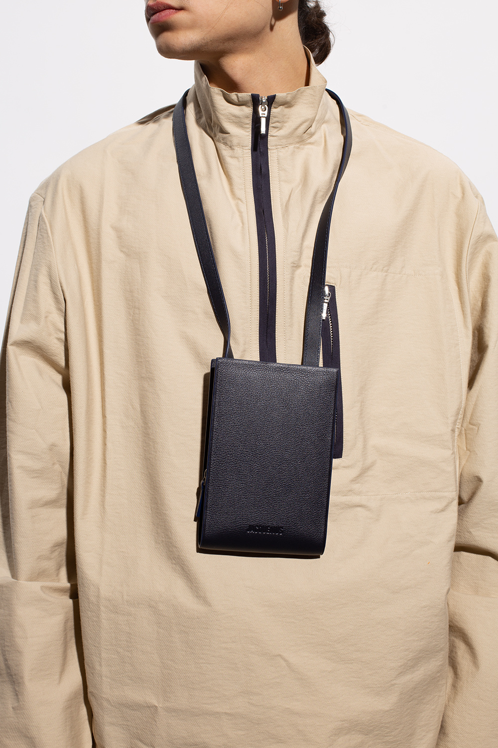 Jacquemus ‘Le Gadju’ phone holder with strap