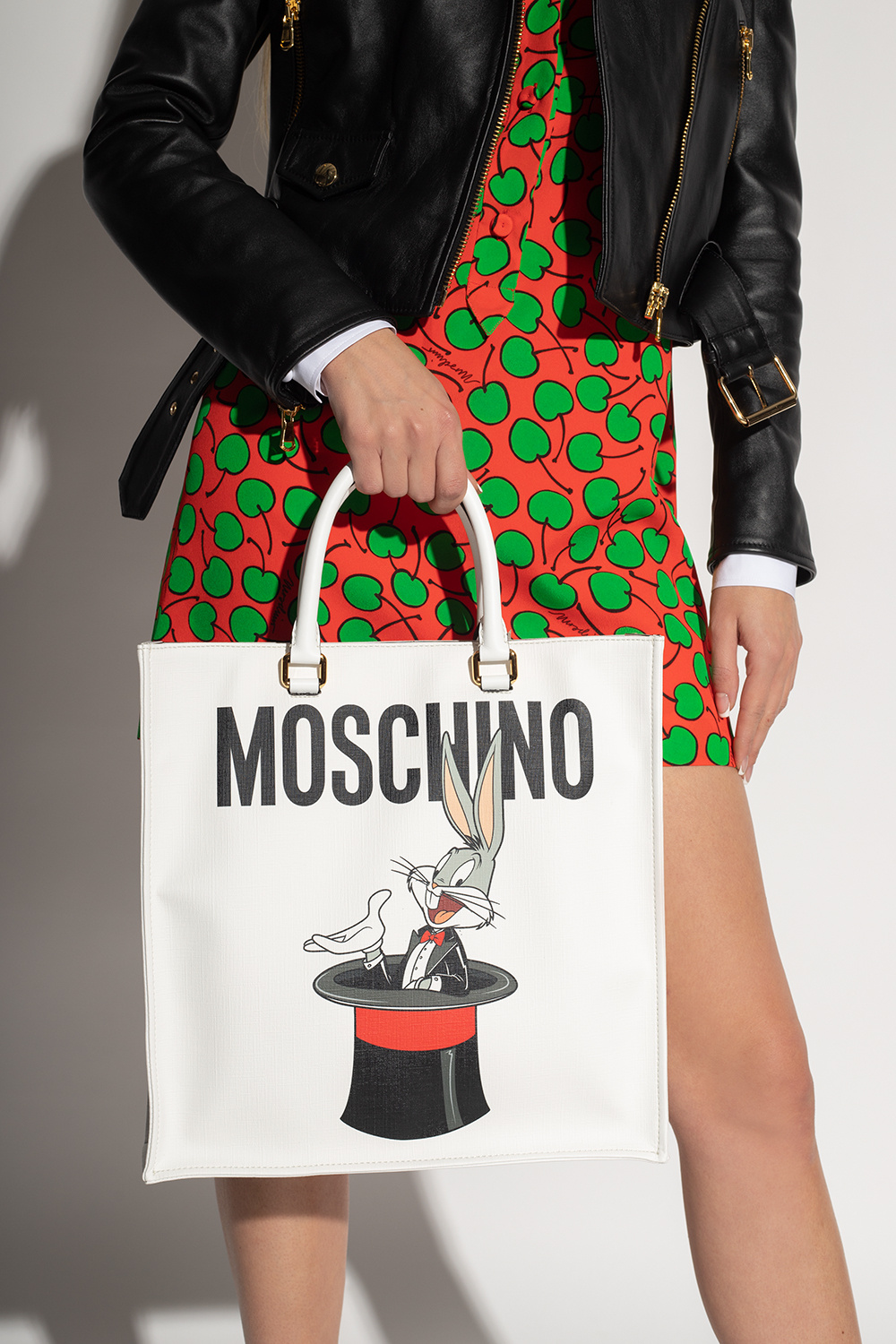 Moschino Shopper bag with Looney Tunes™ motif