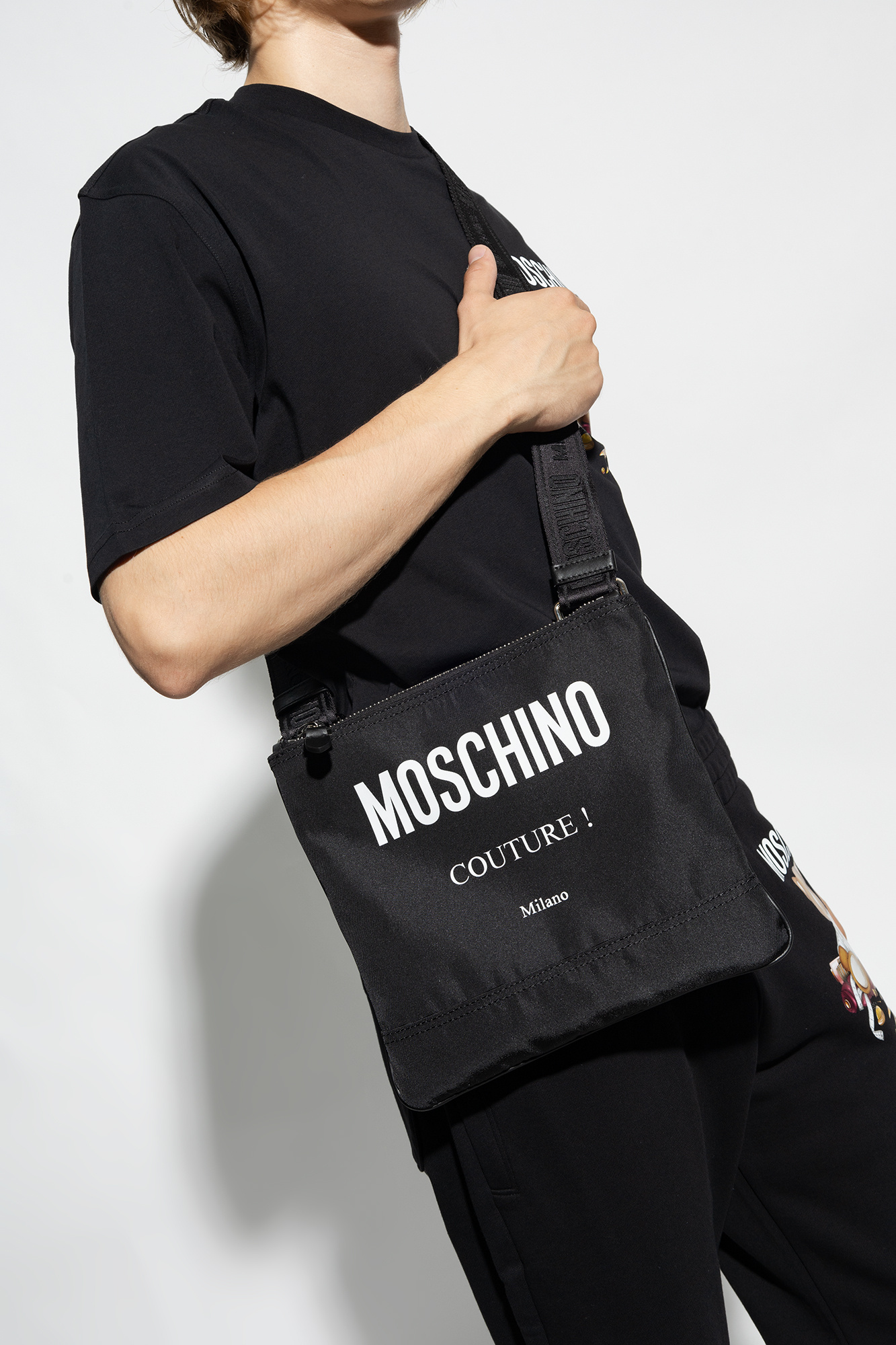 Alexander McQueen Urban Biker Skull Belt Bag - GenesinlifeShops Australia -  Black Shoulder bag with logo Moschino