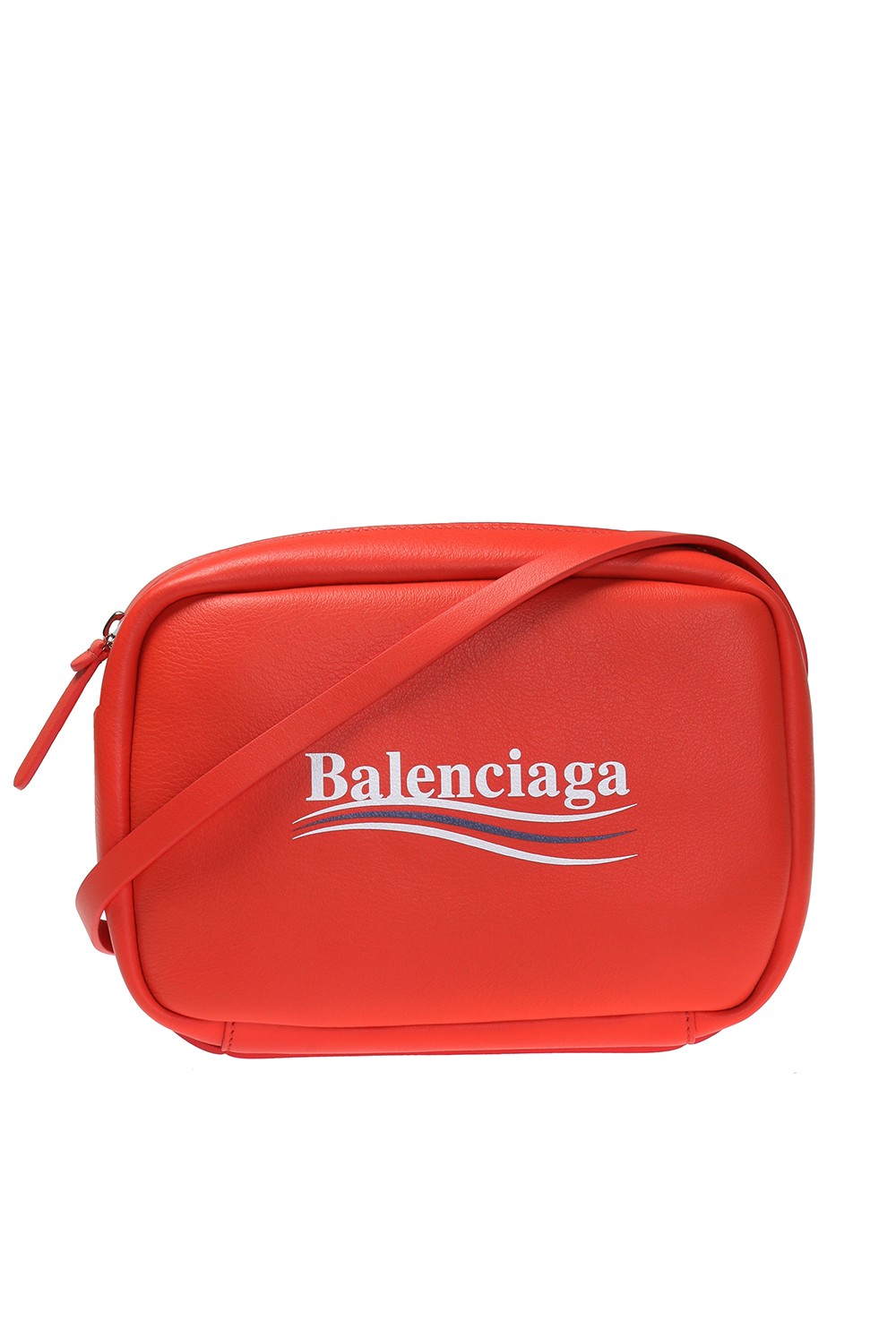 dennisrodman trying on the new #balenciaga “hand” bag ($4,290 USD)
