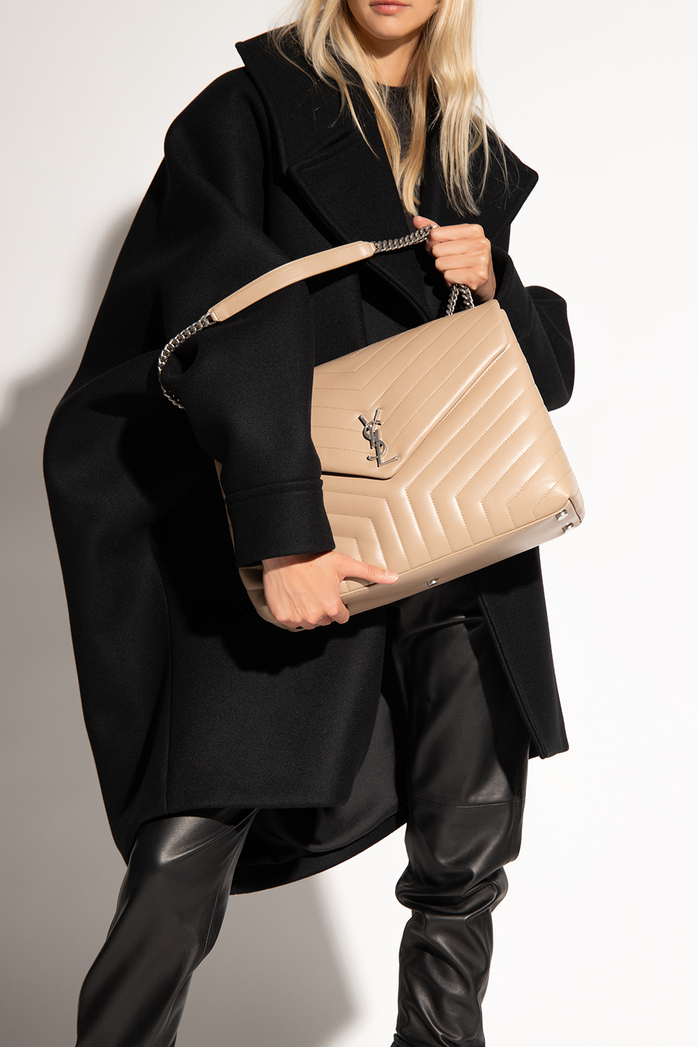 Saint Laurent ‘Loulou Large’ Shoulder Bag Women's Black | Vitkac