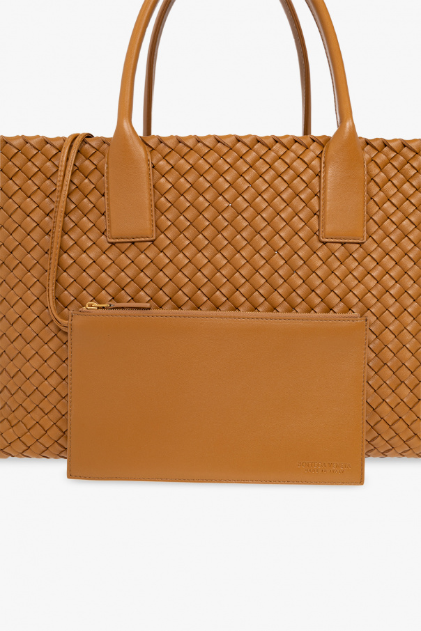 Cabat Medium Leather Tote in Brown - Bottega Veneta