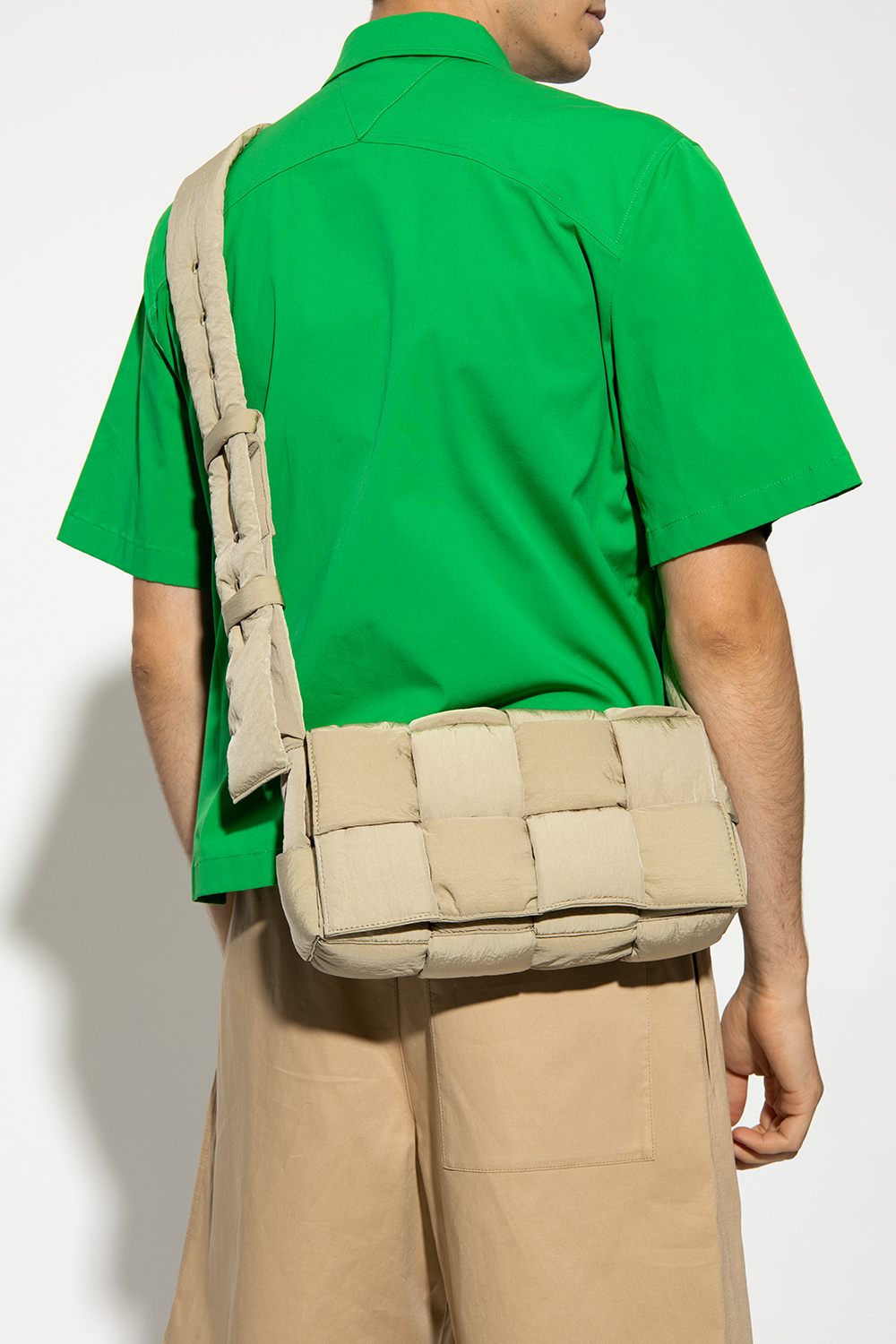 bottega crewneck Veneta ‘Padded Tech Cassette Medium’ shoulder bag