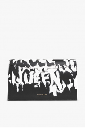 Alexander McQueen ‘Skull Medium’ shoulder bag
