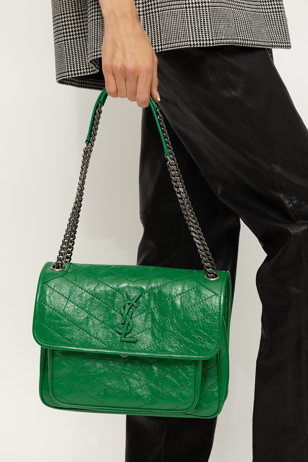 Niki Baby Velvet Shoulder Bag in Green - Saint Laurent