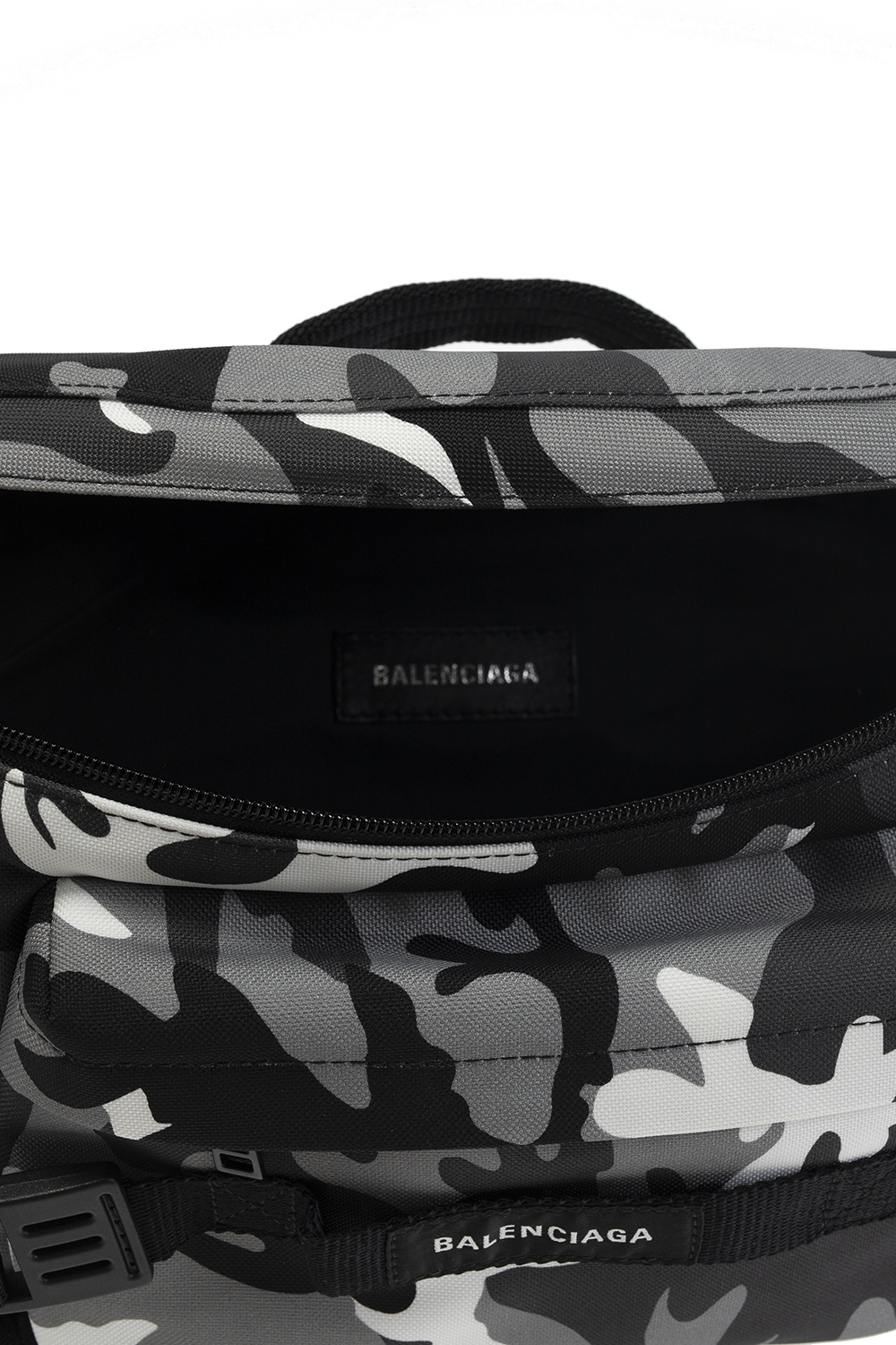 Balenciaga ‘Army’ belt bag