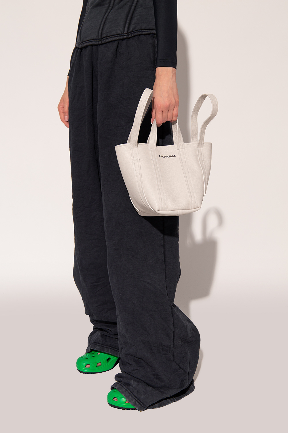 Cream ‘Everyday North-South XS’ shopper bag Balenciaga - Vitkac GB