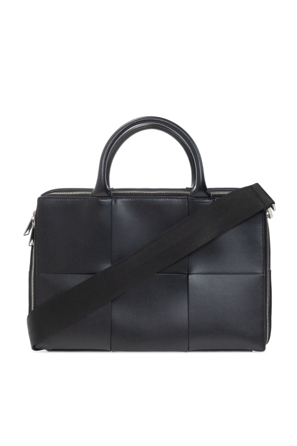 Shoulder bag with ‘Intrecciato’ weave od Bottega Veneta