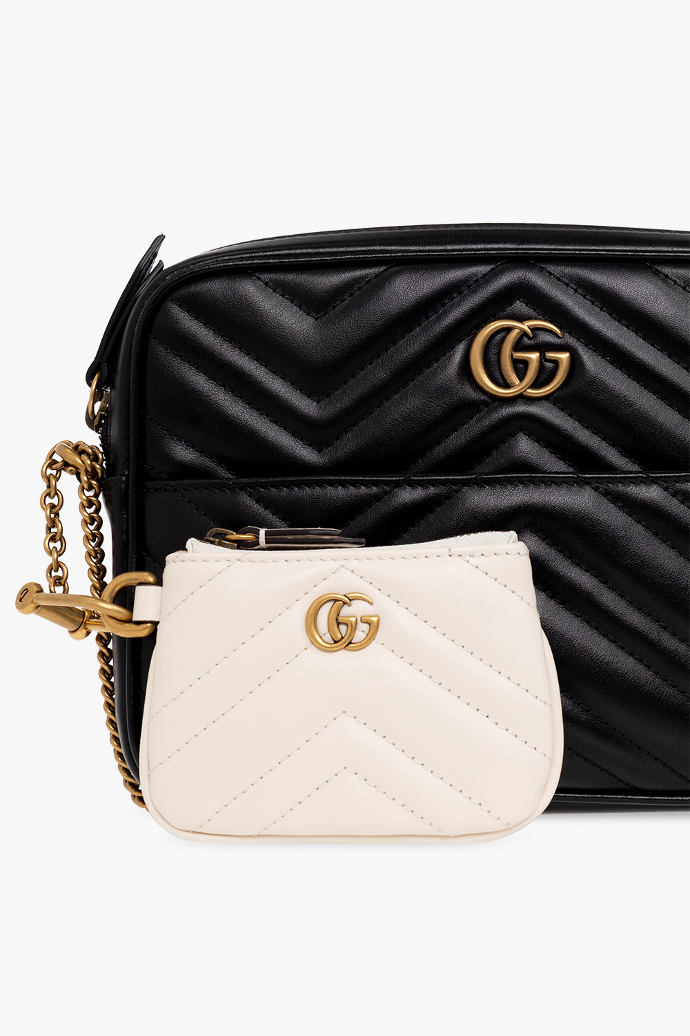 Gucci ‘GG Marmont 2.0’ bag with two pouches