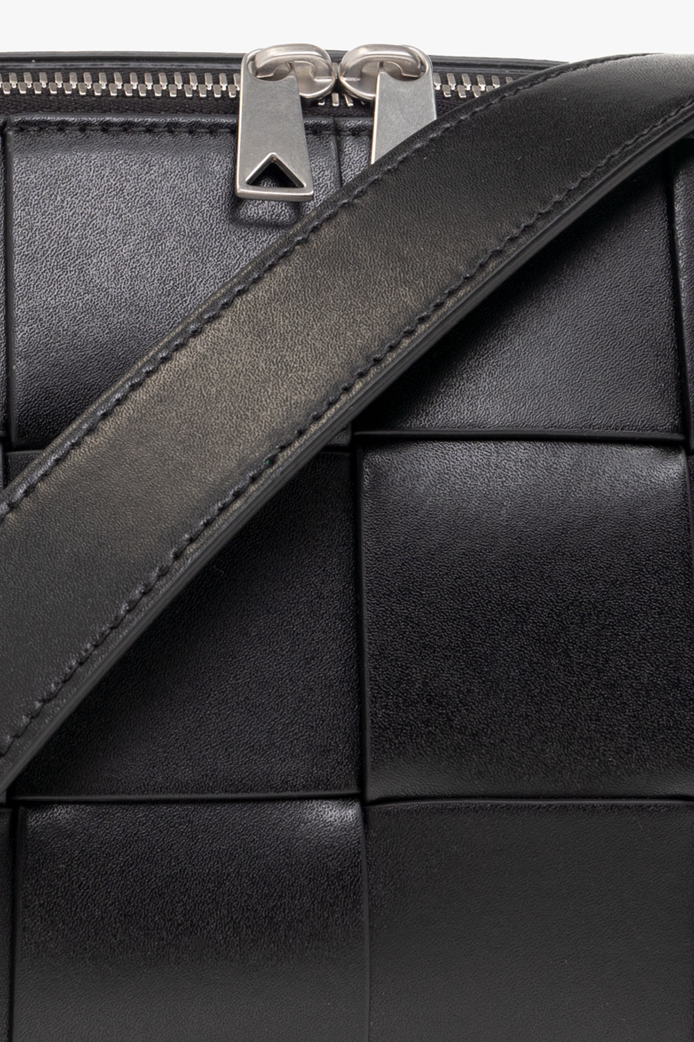 bottega collana Veneta ‘Cassette Camera’ shoulder bag