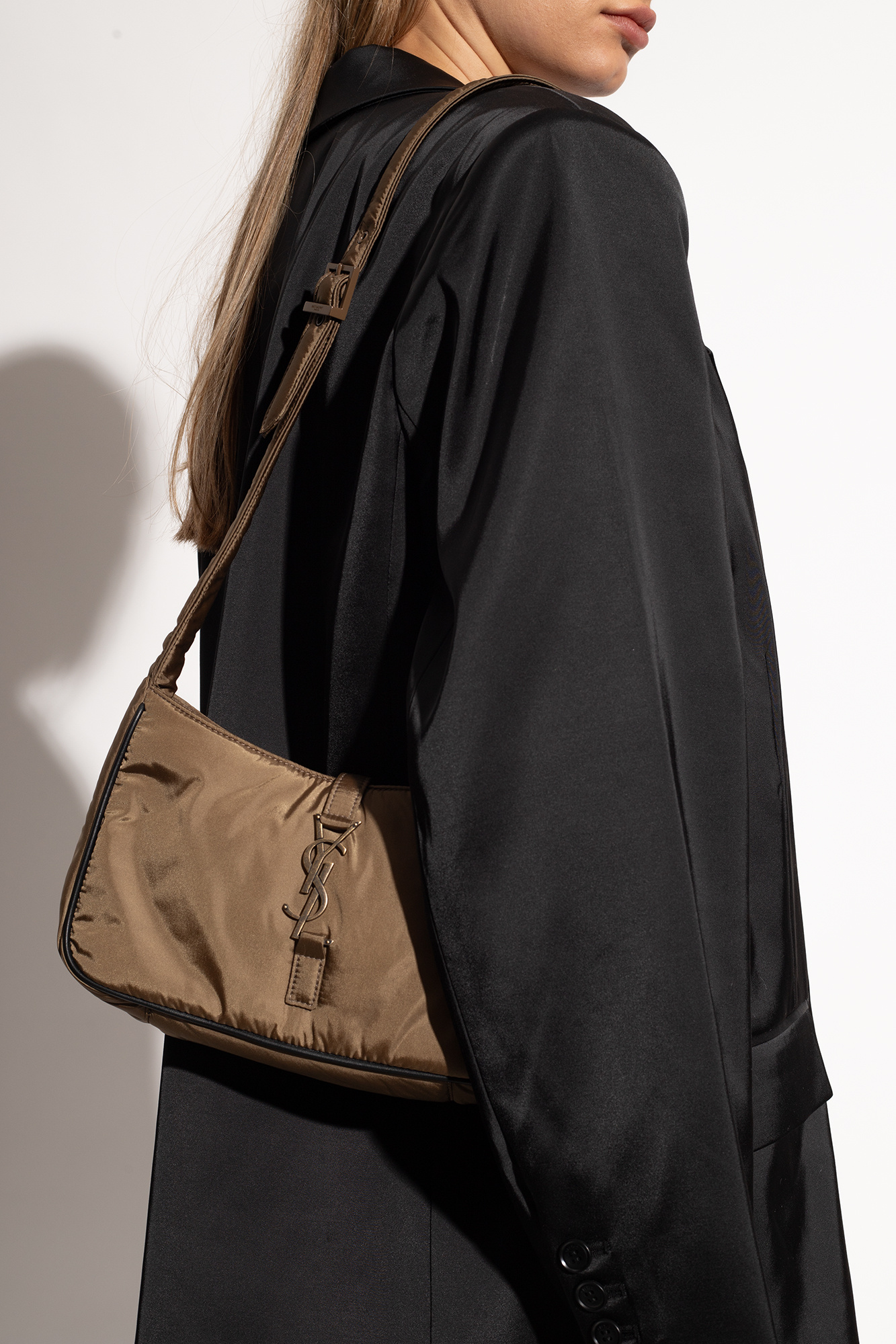 Saint Laurent ‘Le 5 a 7’ shoulder bag